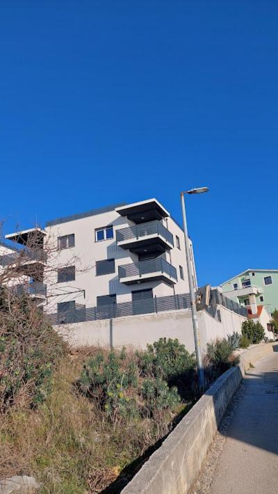 Apartment Vista Oasis With Pool And Terrace Trogir Exterior foto